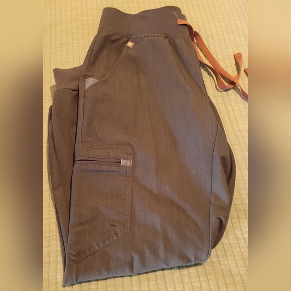 Figs Zamora Joggers size Small Petite SP Heather denim - Picture 2 of 8